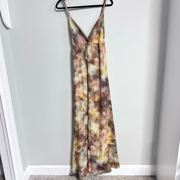 L'AGENCE Brown and Cream Maxi Dress Elegant Lined Abstract Print SP - Picture 5 of 16